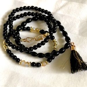 Black bead bracelets set
